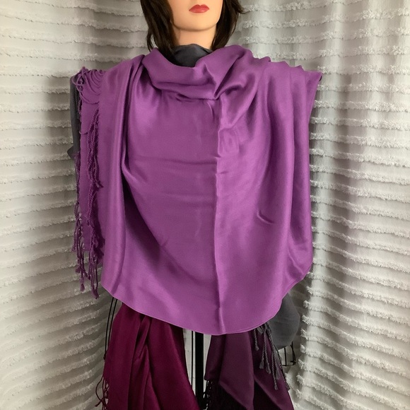 Jones New York Pashmina Scarfs Bundle - Picture 6 of 8